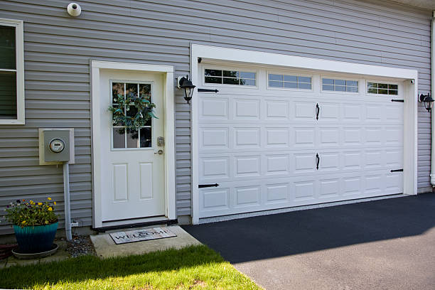 24/7 Emergency Garage Door Panel Replacement experts in Grand Coulee, WA